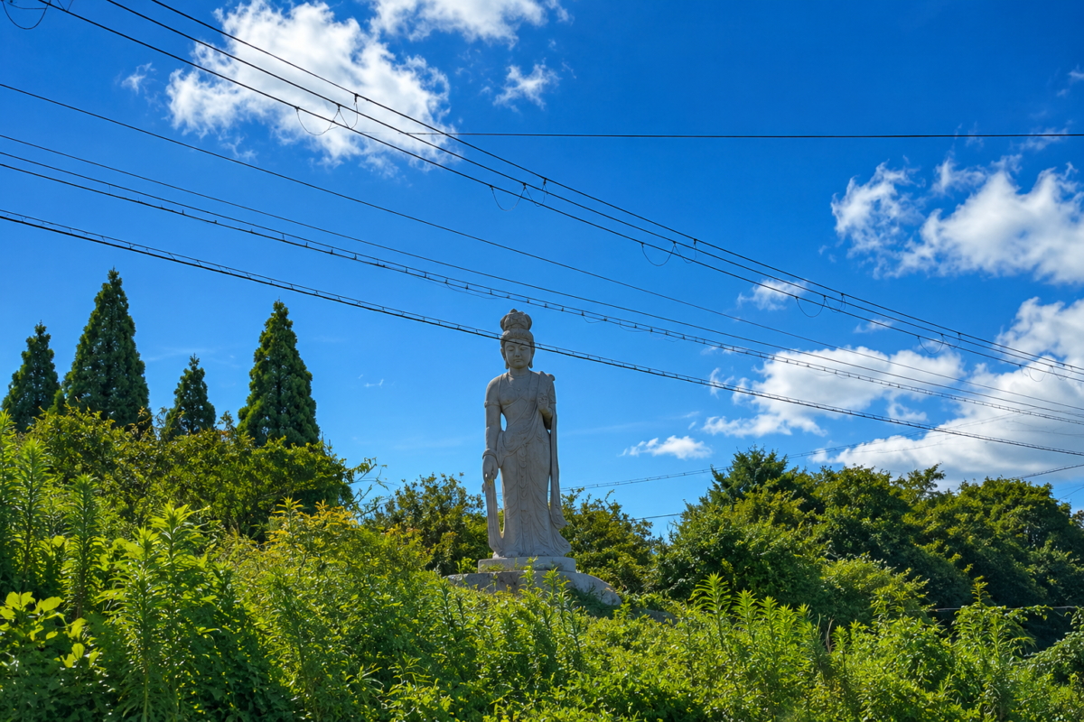 vue statue shinto awaji